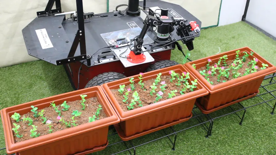 Manipulator returned toward its staging region before the next plant task